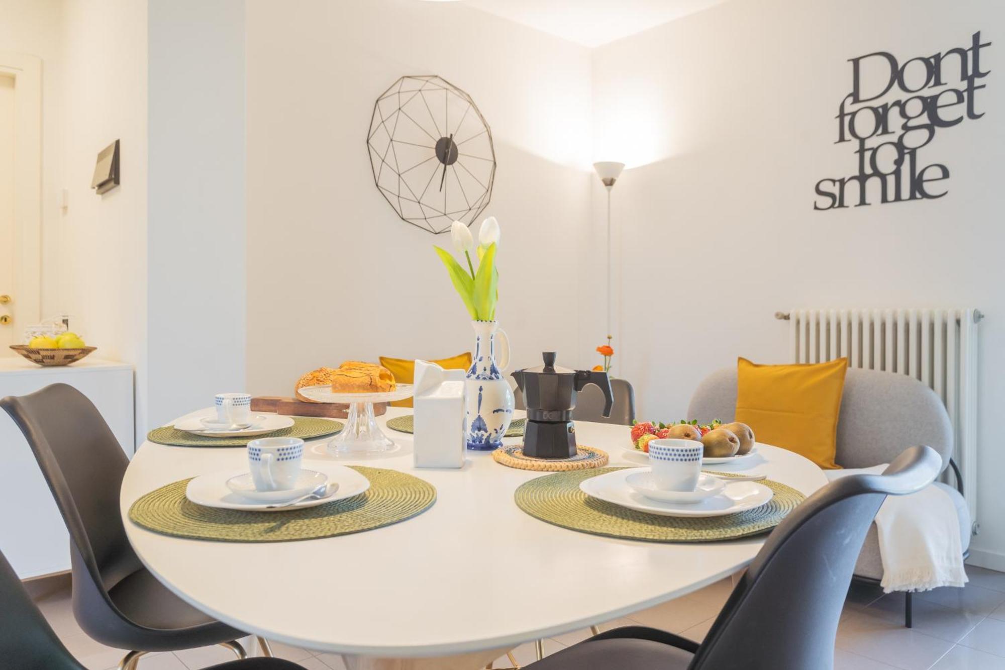 Ponente Balcony & Garden By Rent All Como Gravedona Luaran gambar