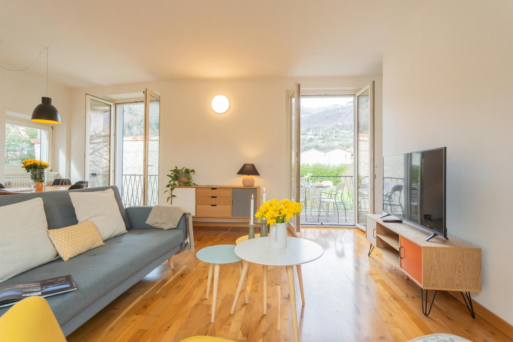 Ponente Balcony & Garden By Rent All Como Gravedona Luaran gambar