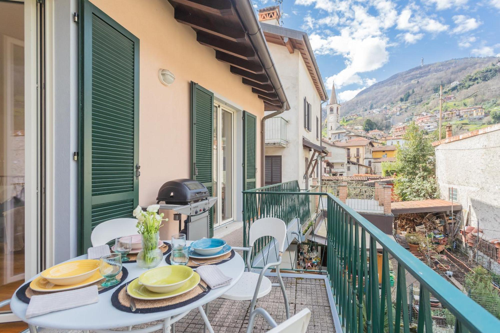 Ponente Balcony & Garden By Rent All Como Gravedona Luaran gambar