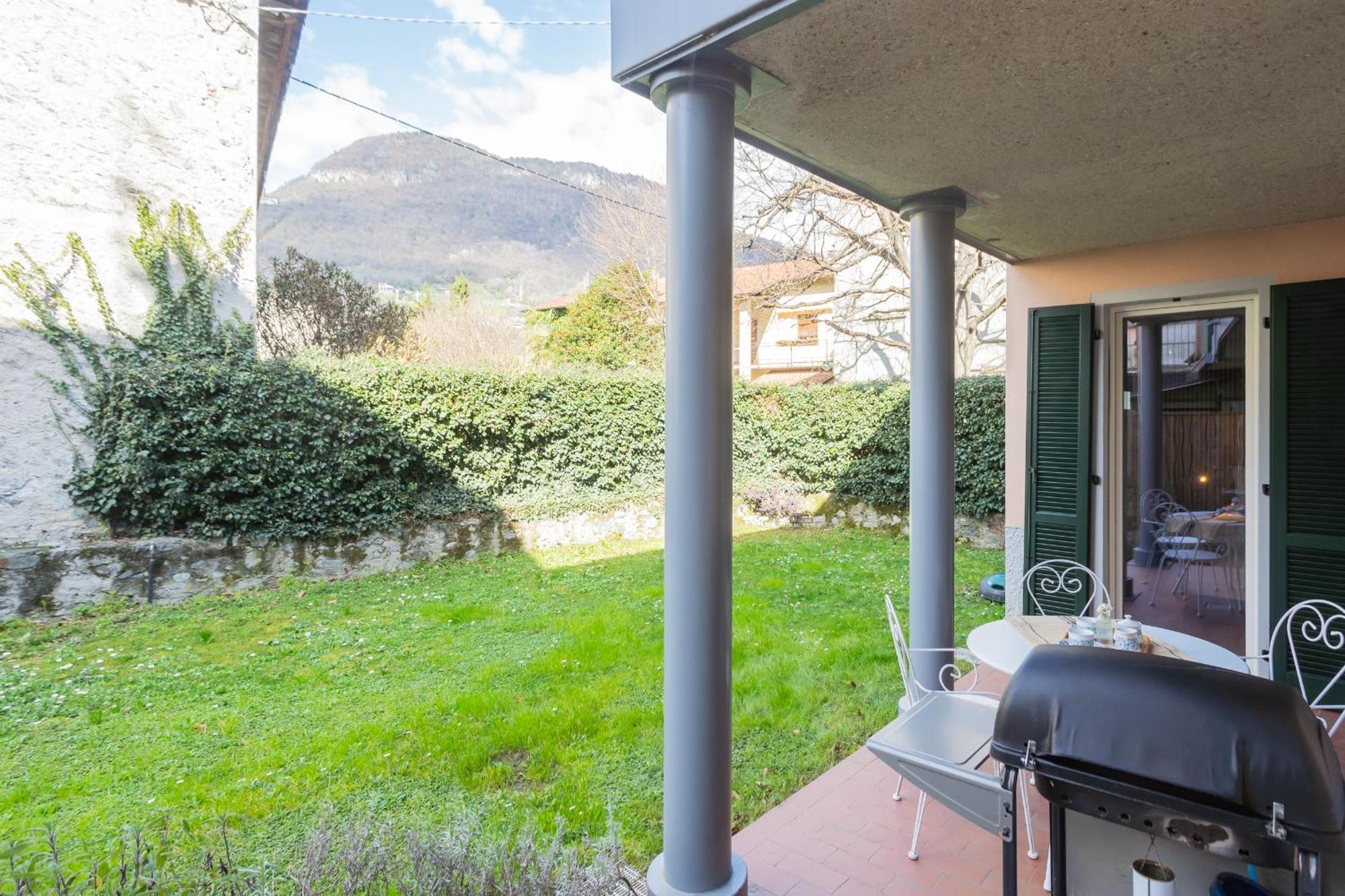 Ponente Balcony & Garden By Rent All Como Gravedona Luaran gambar